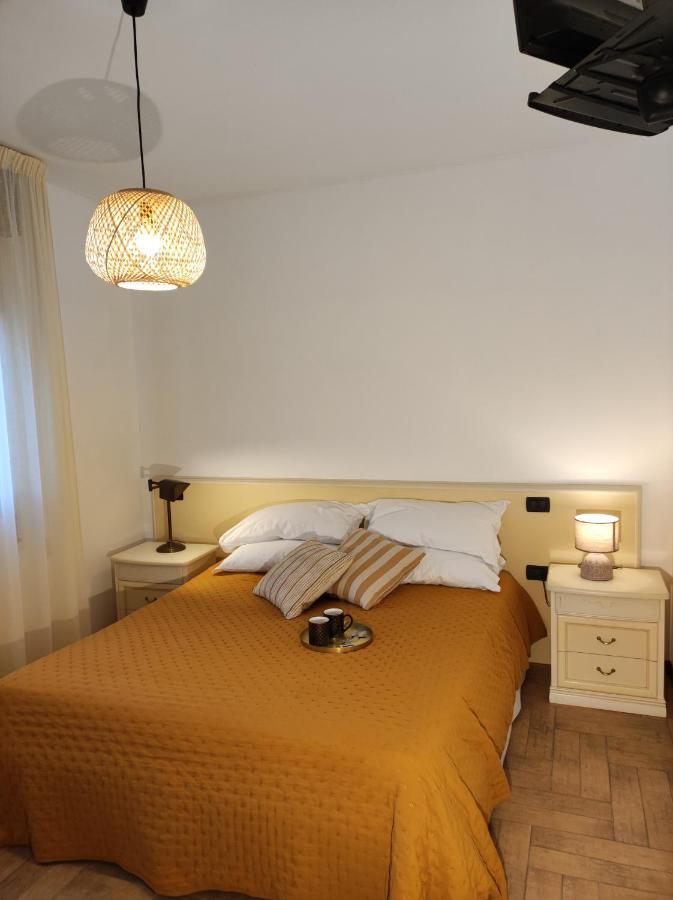 Borgo Di Arcadia Hotel Porto Tolle Bagian luar foto