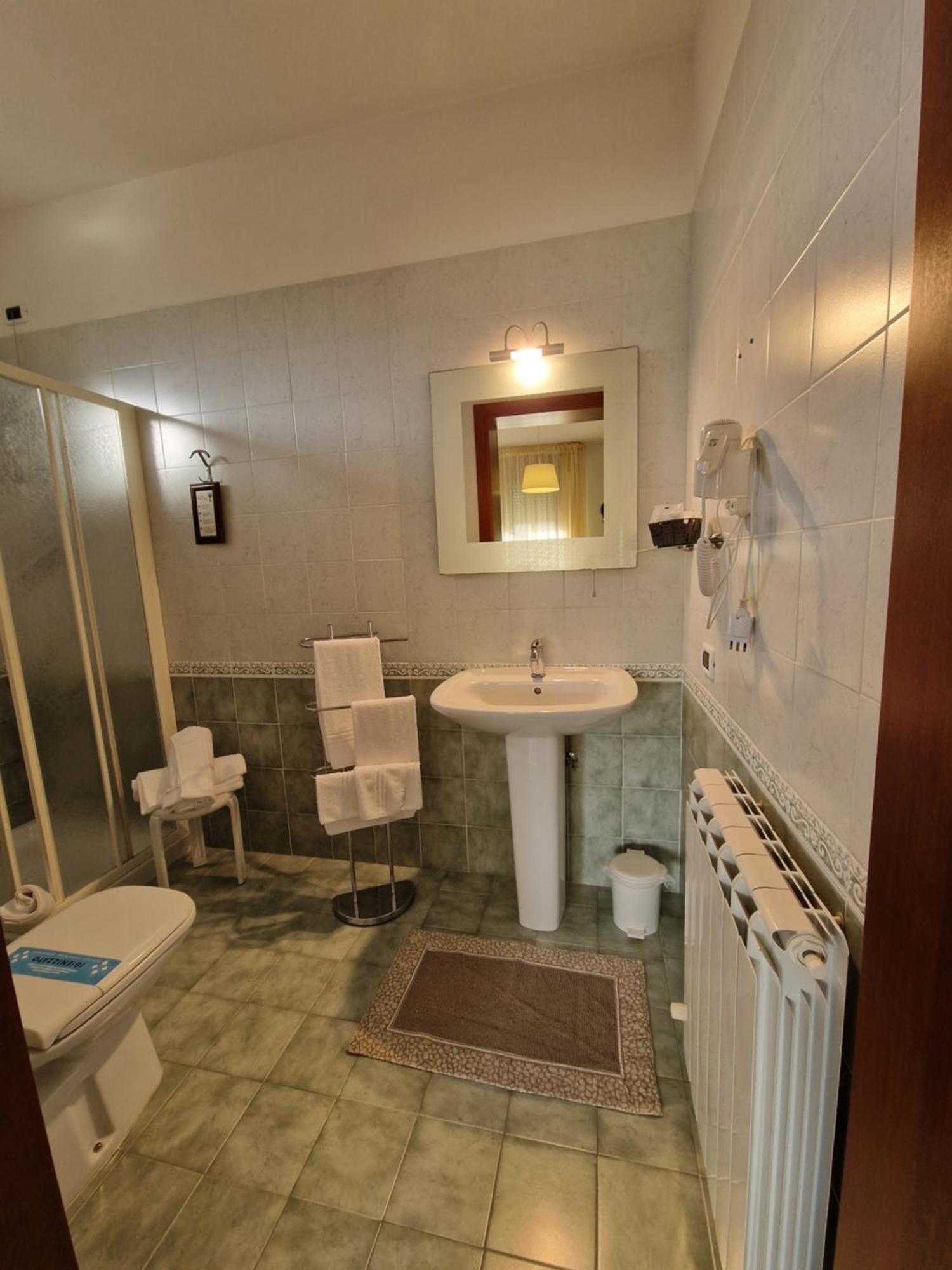 Borgo Di Arcadia Hotel Porto Tolle Bagian luar foto