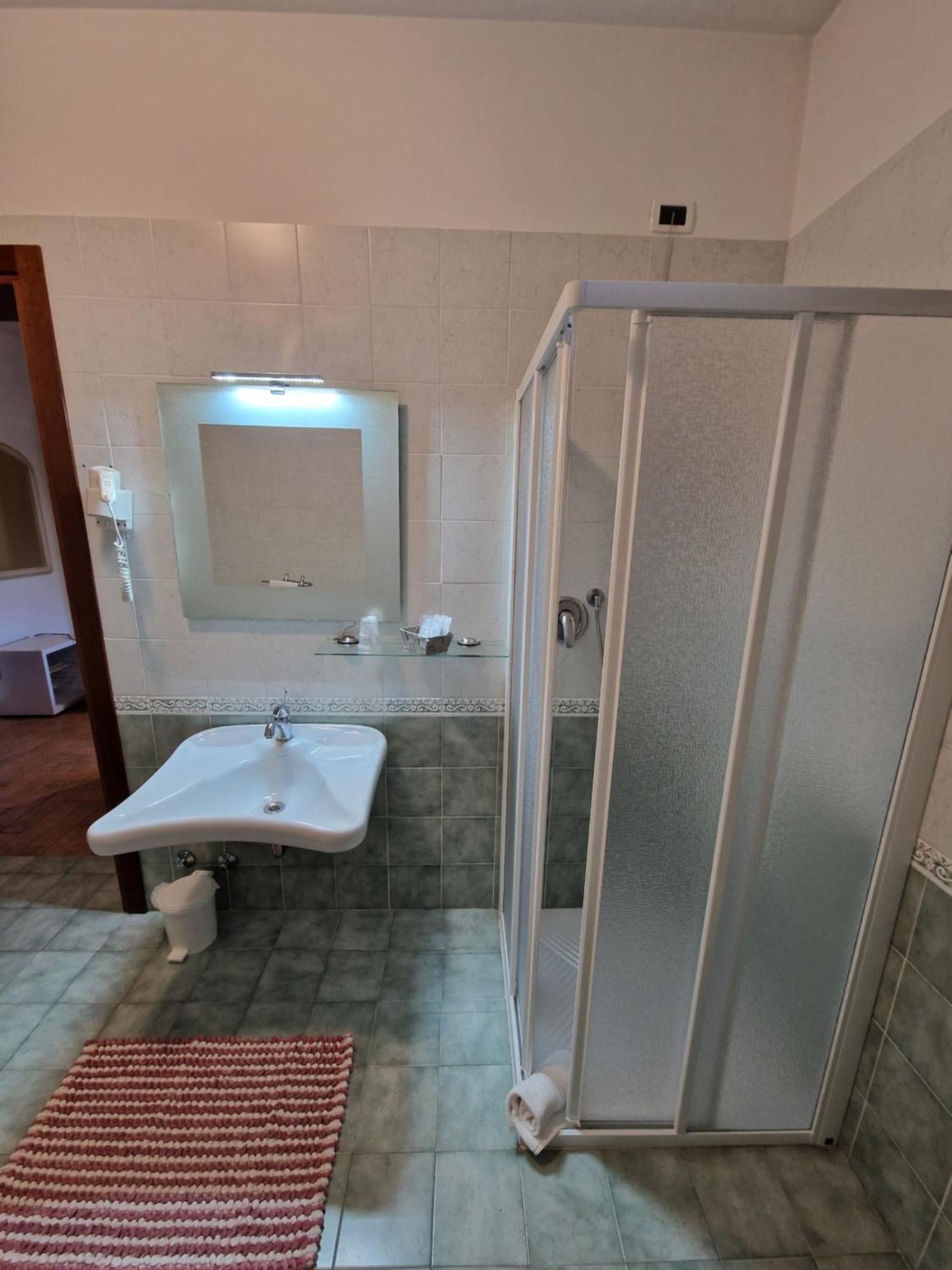 Borgo Di Arcadia Hotel Porto Tolle Bagian luar foto