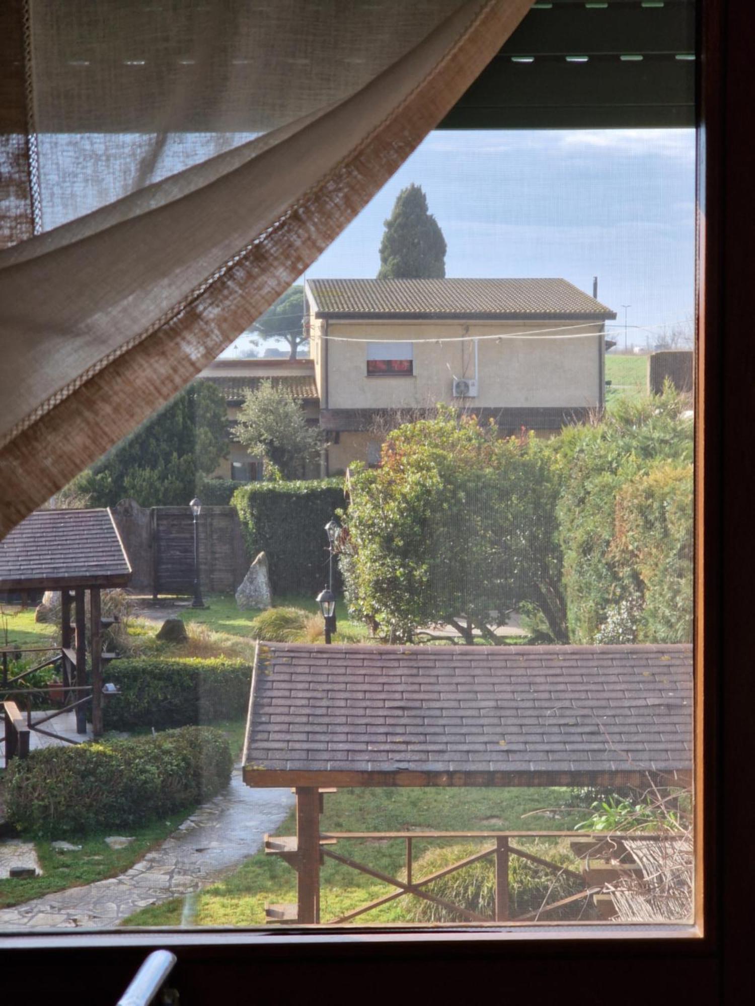 Borgo Di Arcadia Hotel Porto Tolle Bagian luar foto