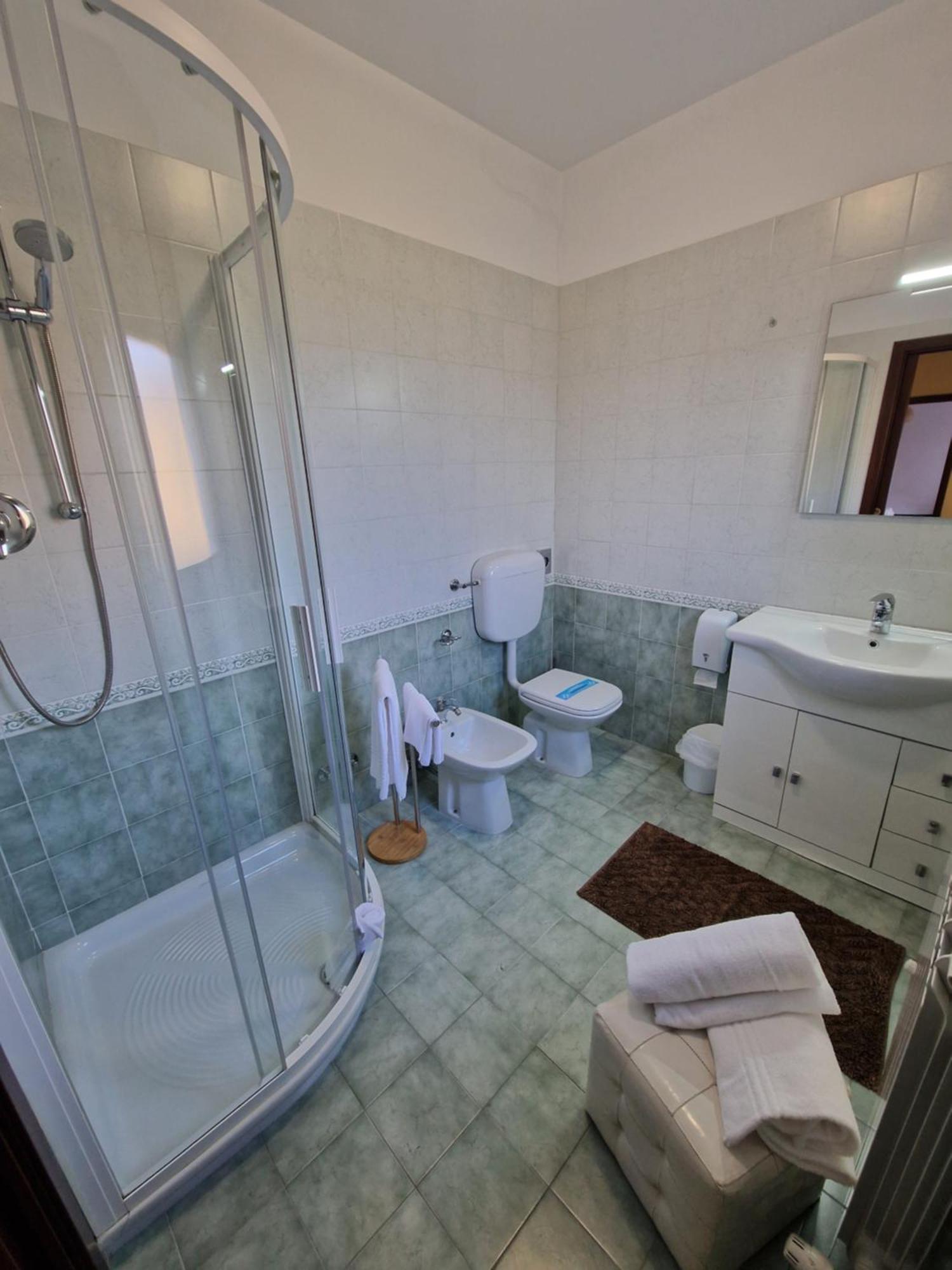 Borgo Di Arcadia Hotel Porto Tolle Bagian luar foto